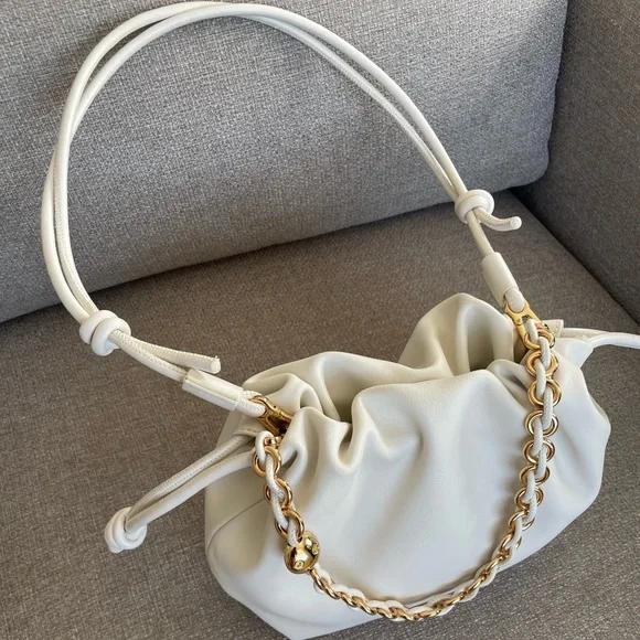 Soft Leather Pouch Bag Medium - Milkshake - Picture 13 of 14